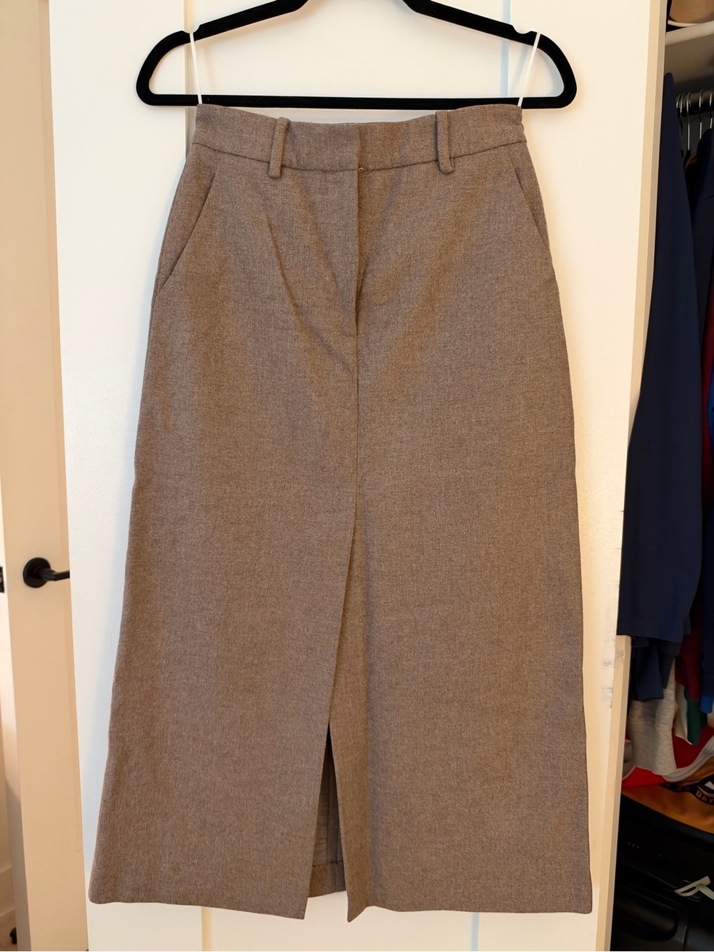 Argent Classic Women's Taupe Midi Skirt